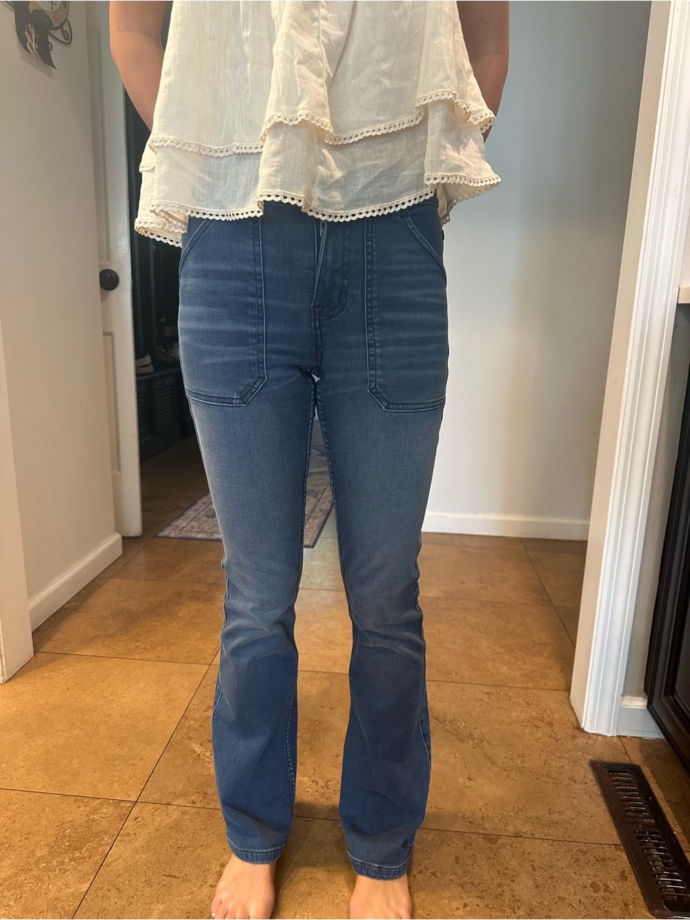 Sanctuary High-Rise Flare Women's Jeans in Medium Blue with cool pockets